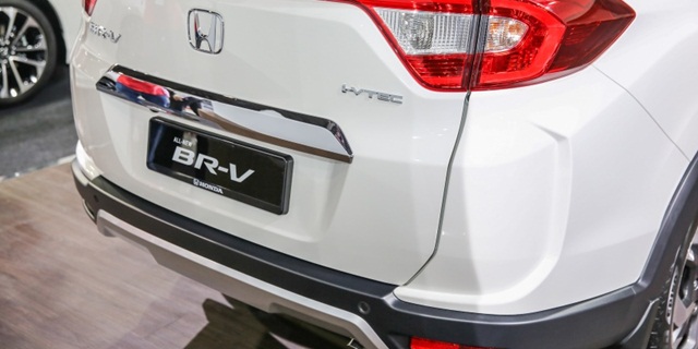 aksesoris honda brv